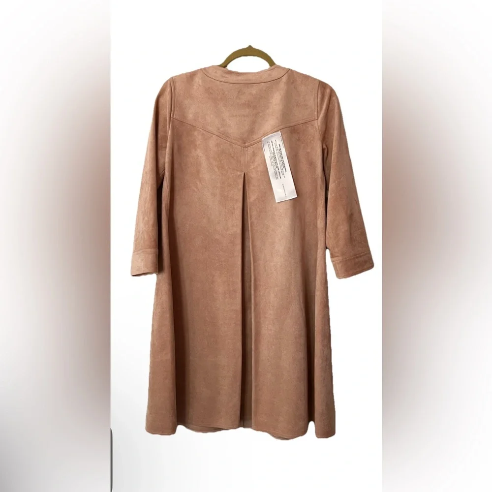 BCBGMaxAzria Blush Midi Dress with 3/4 Sleeves - Picture 4 of 12